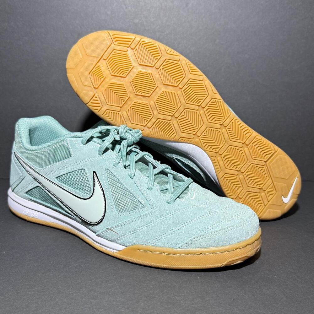 Brand New Nike Indoor Soccer